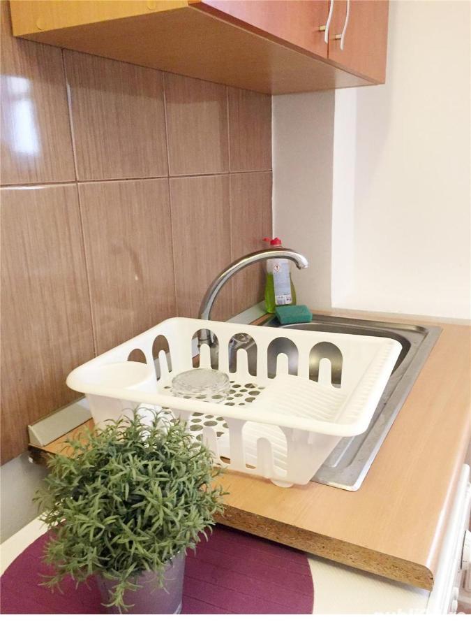 Luxury Apartament Appartamento Bucarest Esterno foto